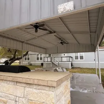 Natalia TX. Family Getaway!!