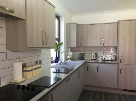 New - Central Portree Sleeps 4