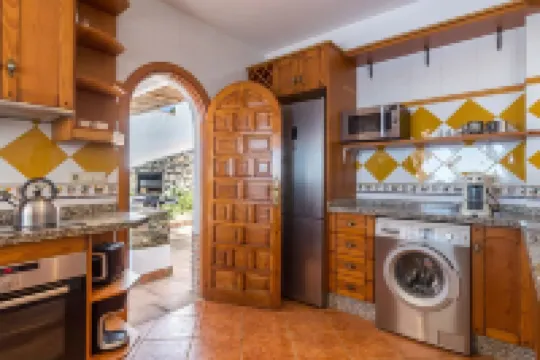 Traditional Spanish Villa With Private Heated Pool And Amazing Views
