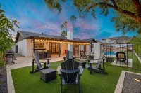 The Ranch 4 BD luxury retreat w. free heated pool Hotel berhampiran University of Advancing Technology