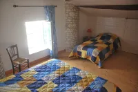 The Nest for 3 people at Gîtes Les Grandes Chaumes Hotel a Surgeres