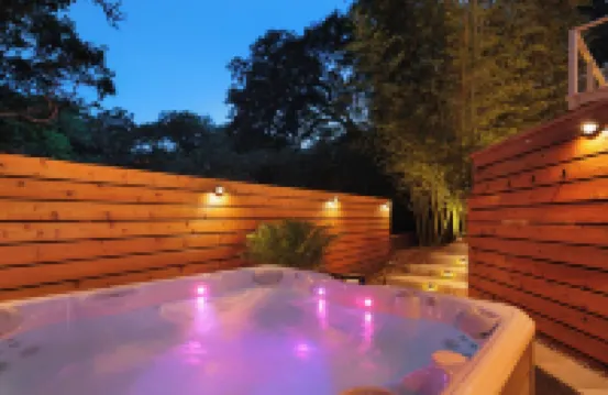 Modern Luxury Home by Russian River - Private Hot Tub, Office, EV Charger, Deck!