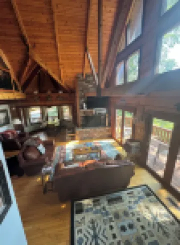 Luxury Log Cabin adjoins GSMNP . Magnificent Views , Nature Lovers Paradise !
