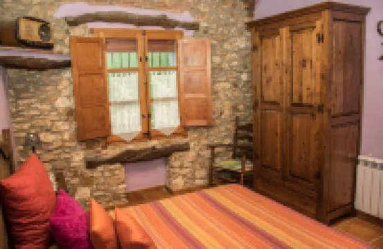 Self catering L´Amborget y La Mallada for 4 people