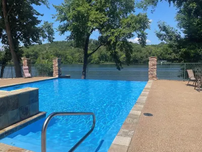 Brand New! Spectacular Lake Front Condo
