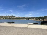 Ione Captains Cottage With 3 separate BEDROOMS Close to Town. Centrally located.