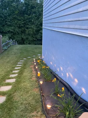 Modern rustic minutes from arena and speedway