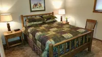 The Owl's Nest, Black Hills Vacation Home located in Central Black Hills