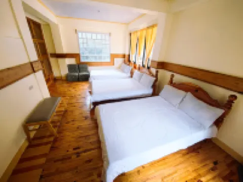 Inandako's Bed and Breakfast โรงแรมในซากาดา