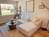 Newly Renovated Beachside Home for Extended Stays