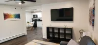 Style-Ish 2 bed lower with all season sun room