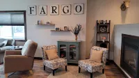 Penthouse in the heart of Downtown Fargo with private rooftop patio - Homestays