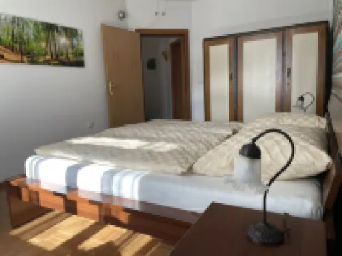 Gemütliche Ferienwohnung - Ideal für Einen Genußurlaub in der Bayrischen Rhön 榮-格拉伯菲爾德縣酒店