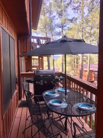 Gertie’s Getaway 3BD 2.5 Bath  Family Friendly  Couples Weekend