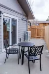 Cozy single level