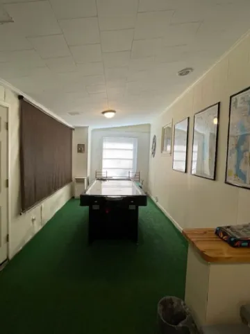 Charming 1930's house only a few blocks from the St. Johns River!