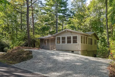 20Min to Sapphire Resort with Amenities+Wii&Xbox!