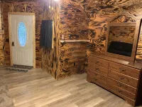 Deadwood Acres cabin #1