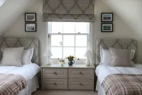 The Arns Cottage is a traditional stone built, cosy and luxurious retreat. Hotels near Gleneagles