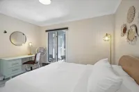 Walk to Downtown Blowing Rock - Pet Friendly with 2 Primary Bedrooms