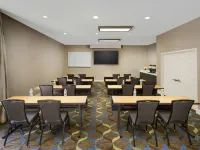 Residence Inn Dallas Addison/Quorum Drive Hotels in Addison