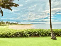 Amazing Ocean/Beach Front, Pool Side, Ground Floor Remodeled 2 Bdr 2 Bath Condo