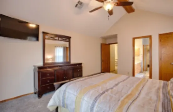 Space and lots of Comfort with 2,400 sq ft!