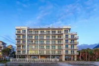 AMAZING BEACHFRONT CONDO 4TH FLOOR CORNER UNIT ON TREASURE ISLAND BEACH!