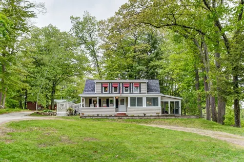 Stay On The Saco River Next To A Covered Bridge - 2pm Check in/out