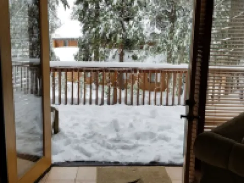 King’s Cabin Mtn Retreat at Shaver Lake! – Nr Village, wifi, A/C, Prem Property! Hotels in Shaver Lake