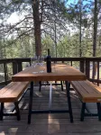 Skyliner Chalet ~ Heart of Sunriver ~ Hot Tub ~ AC ~SHARC Passes