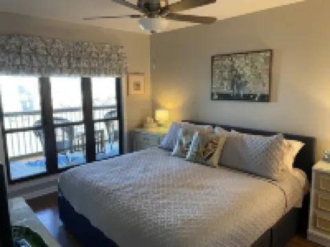 Sun-Sational , OCEAN FRONT, ALL LINENS included, POOL, Private Screen Porch