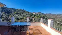 Villa Los Pinos,10 people, HEATED POOL, WIFI, A/C, Petfriendly, magnificent view