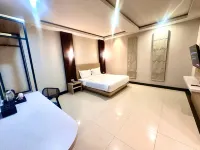 The Icon Hotel Các khách sạn ở Cigugur