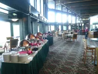 Sleeps 2-6 Adults (1-3 cpls Hotels in Antrim County