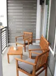 IG-Worthy Fiesta DT Retreat hotel Apt with free Parking and Pets Allowed