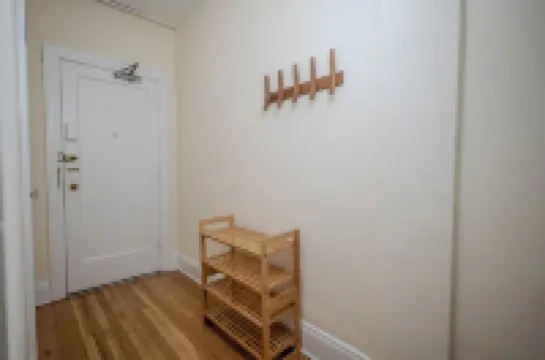 Cozy Corner: Midtown Convenience