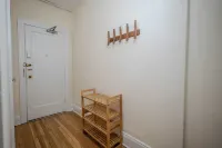 Cozy Corner: Midtown Convenience