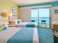 Waikiki Circle Hotel by Castle Hotels near Waikīkī Shell