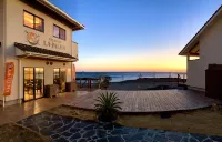 Ｌｏｖｅ＆ＰｅａｃｅＲｅｓｏｒｔ