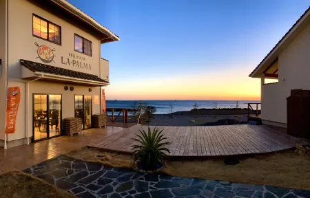 Ｌｏｖｅ＆ＰｅａｃｅＲｅｓｏｒｔ