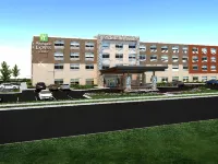 Holiday Inn Express & Suites Chicago North Shore - Niles Hotel di Niles
