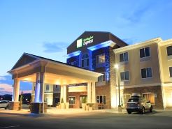 Holiday Inn Express & Suites BUTLER by IHG