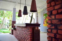 Airport Heritage Hotel