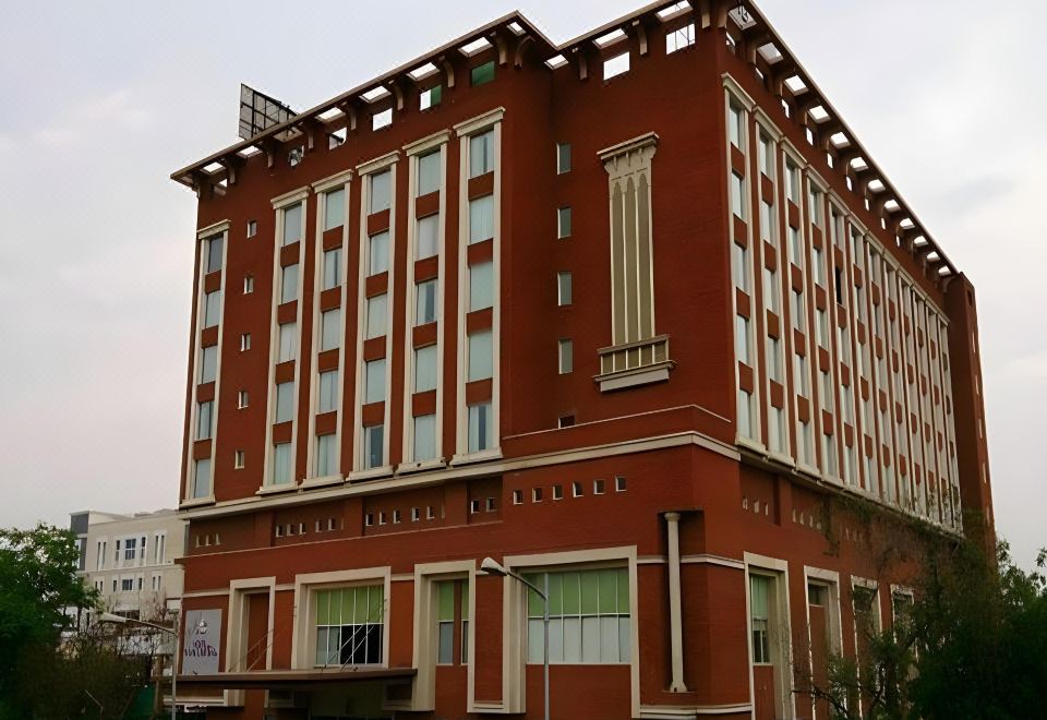 Hotel Royal Orchid, Jaipur Over view