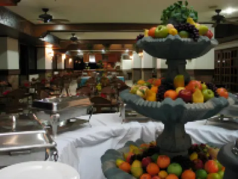 Crown Regency Residences - Cebu Hotels in Cebu City