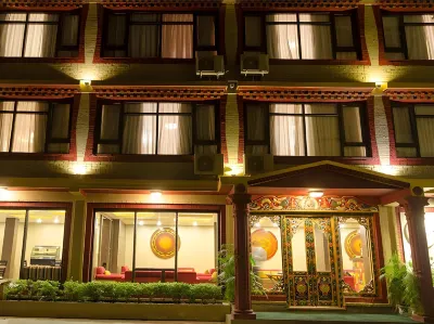 Mandala Boutique Hotel Отели в г. 
