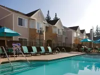 Residence Inn Pleasant Hill Concord - Parking