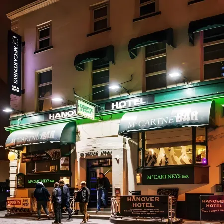 Hanover Hotel & McCartney's Bar Отели рядом с достопримечательностью «Район Пир-Хед»