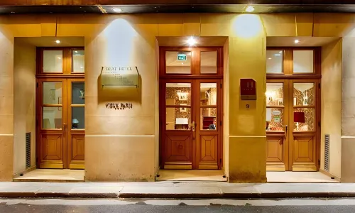 杜威克斯萊雷斯飯店